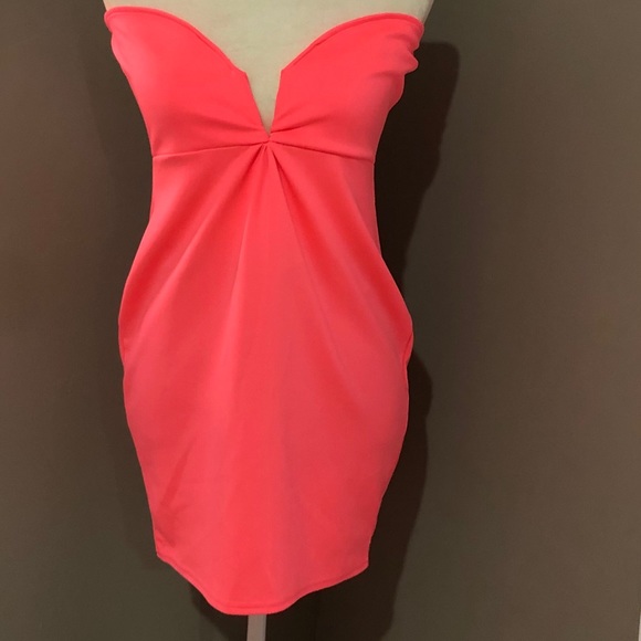 PrettyLittleThing Dresses & Skirts - Neon Pink  Dress